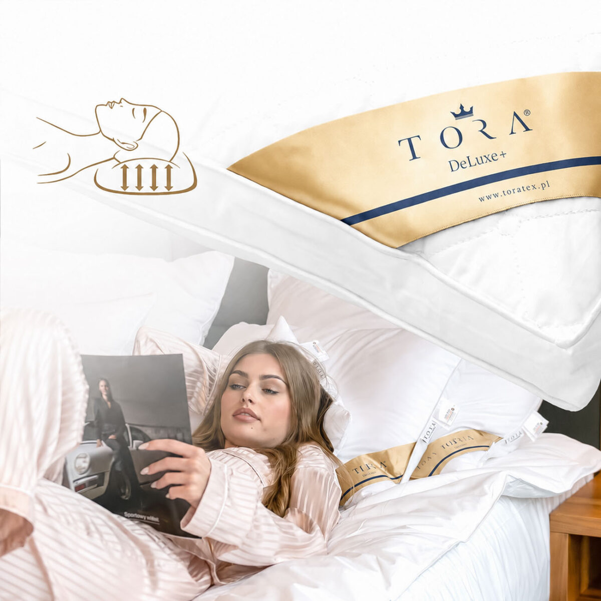 Poduszka hotelowa TORA DeLuxe+ – komfort i wsparcie podczas snu Kobieta odpoczywająca na poduszce TORA DeLuxe+ w łóżku hotelowym